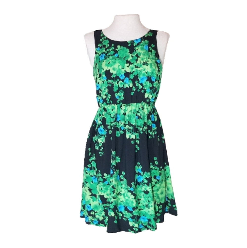 ECI New York Dress Floral Green Size 2X - Picture 13 of 13